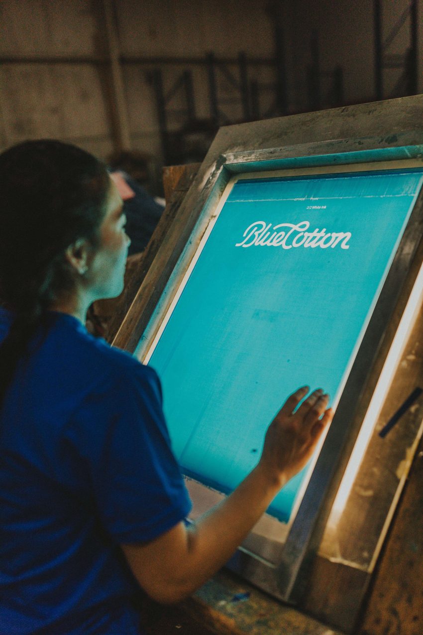 When Do You Need a White Underbase in Screen Printing?